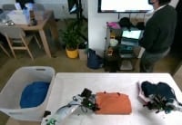 π0이 티셔츠를 접는 과정 1